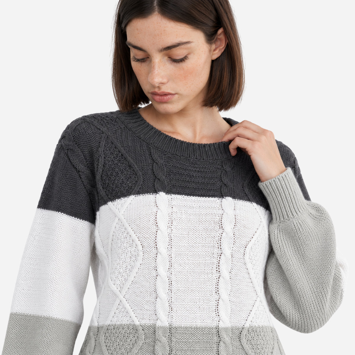 Women’s Cable-Knit Colour-Block Crew-Neck Jumper-Fowsa