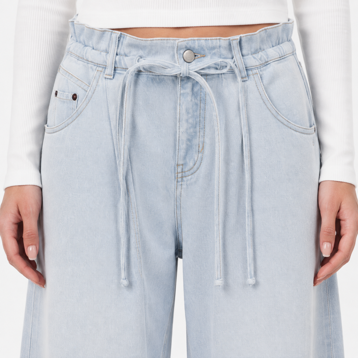 Drawstring Waist Wide-Leg Jeans in Light Blue Wash