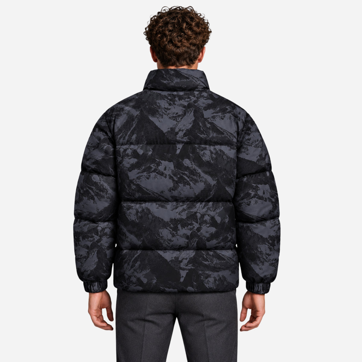 Men’s Graphic-Print Stand-Collar Puffer Jacket-Fowsa