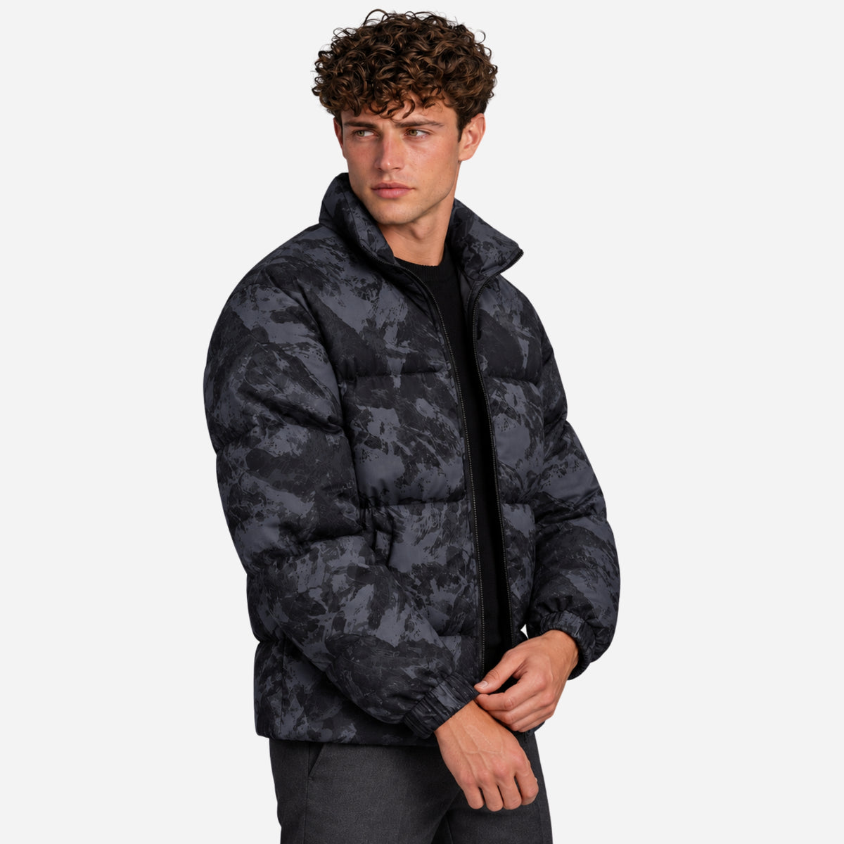 Men’s Graphic-Print Stand-Collar Puffer Jacket-Fowsa