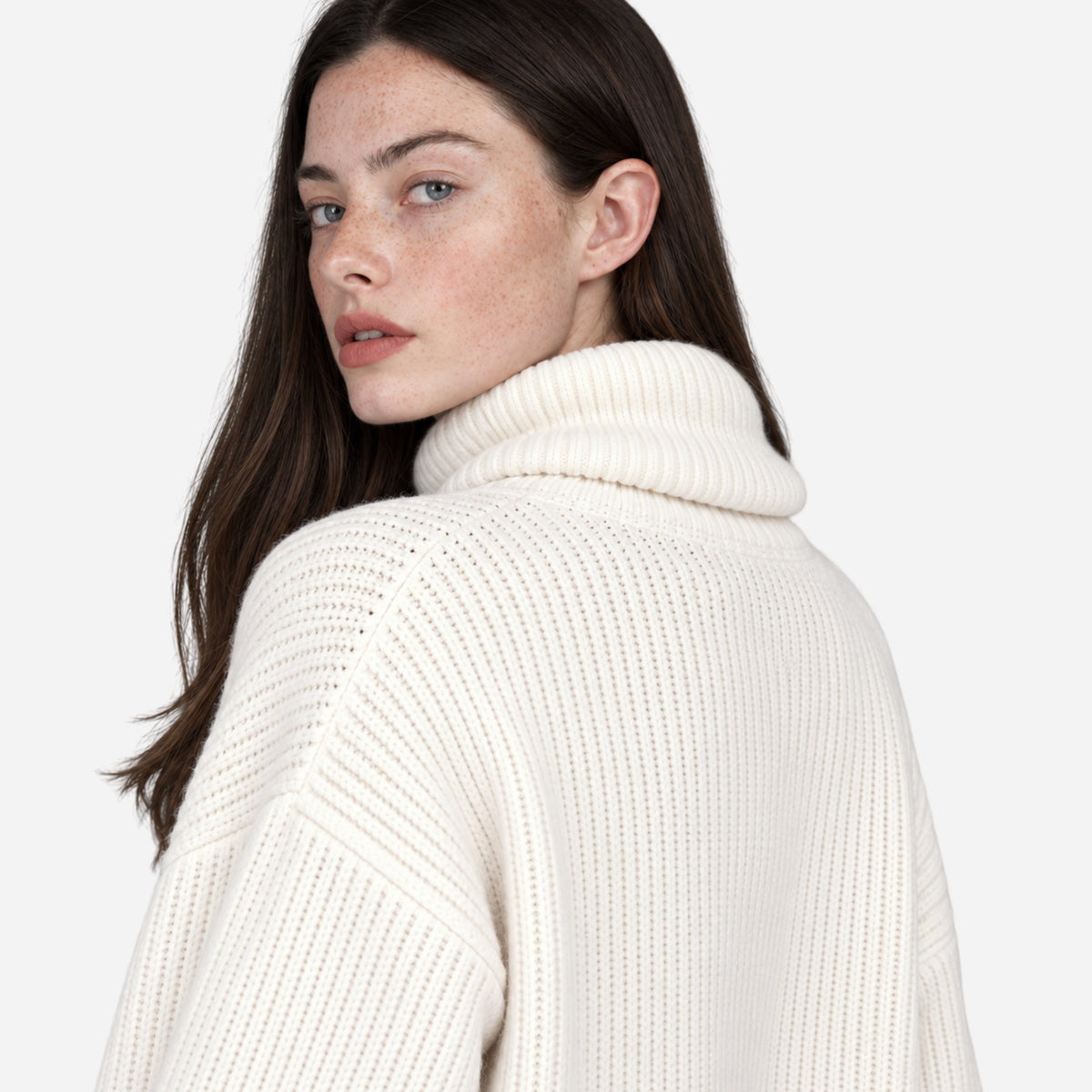 Women’s Button-Cuff Turtleneck Jumper-Fowsa