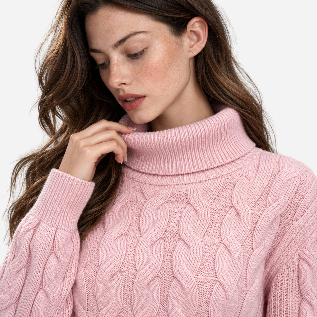 Women’s Cable-Knit Roll-Neck Jumper-Fowsa