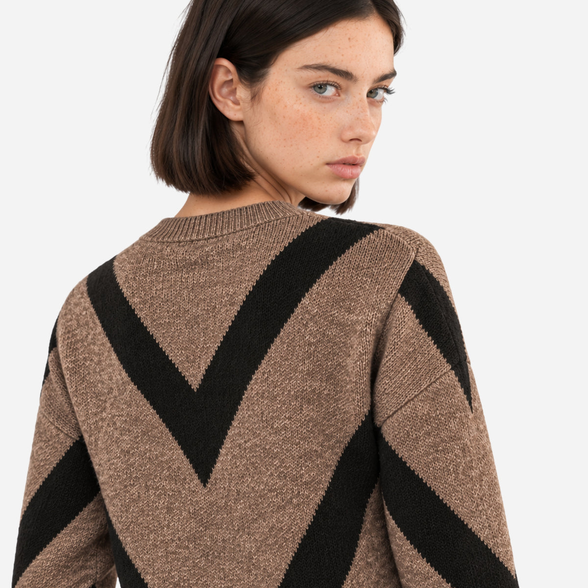Women’s Chevron Pattern Crew Neck Jumper-Fowsa